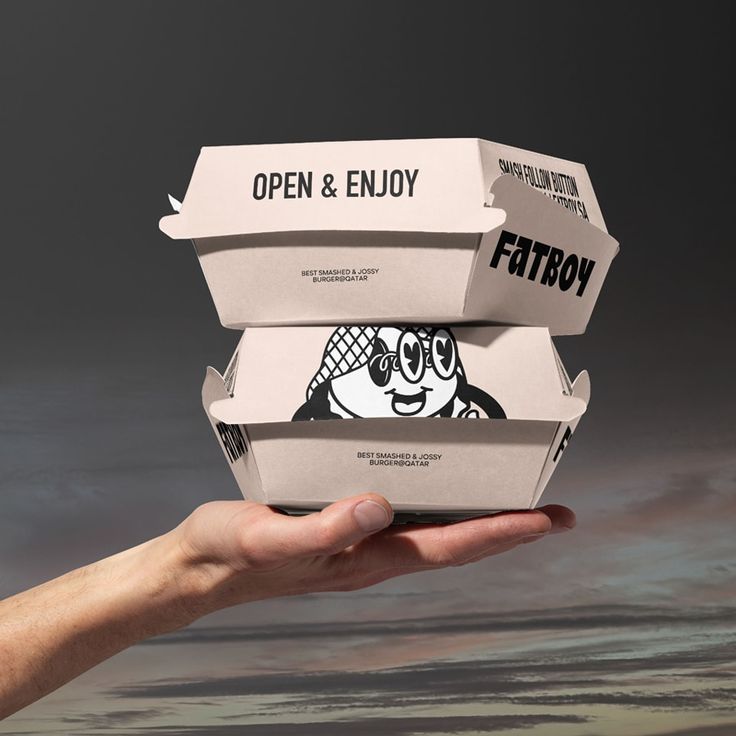Fish and Chips Takeaway Boxes Waterproof Grease-Proof Custom Printed for UK-Style Pubs and Delivery
