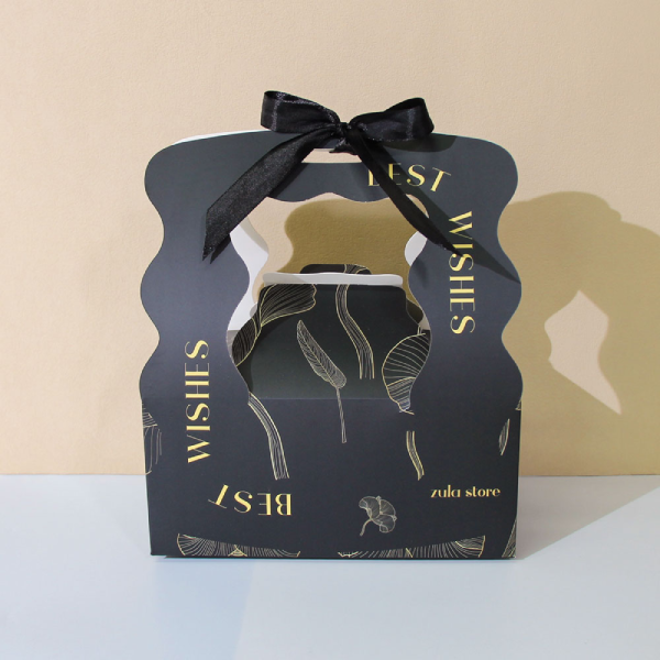 Innovative Cake in Can Packaging for Gifting